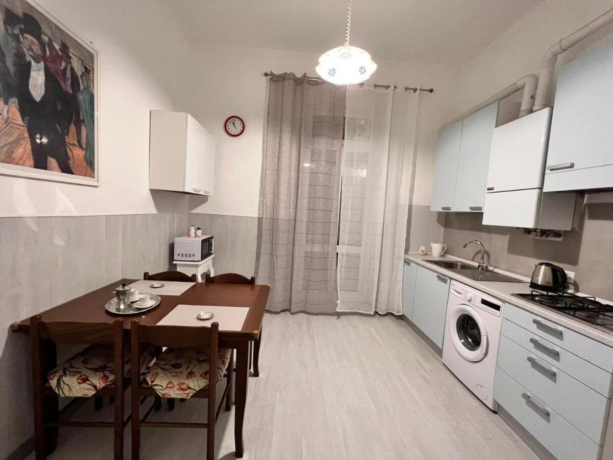 Savona Casa Vacanze Vicino Mare 3 Minuti Wifi Extérieur photo