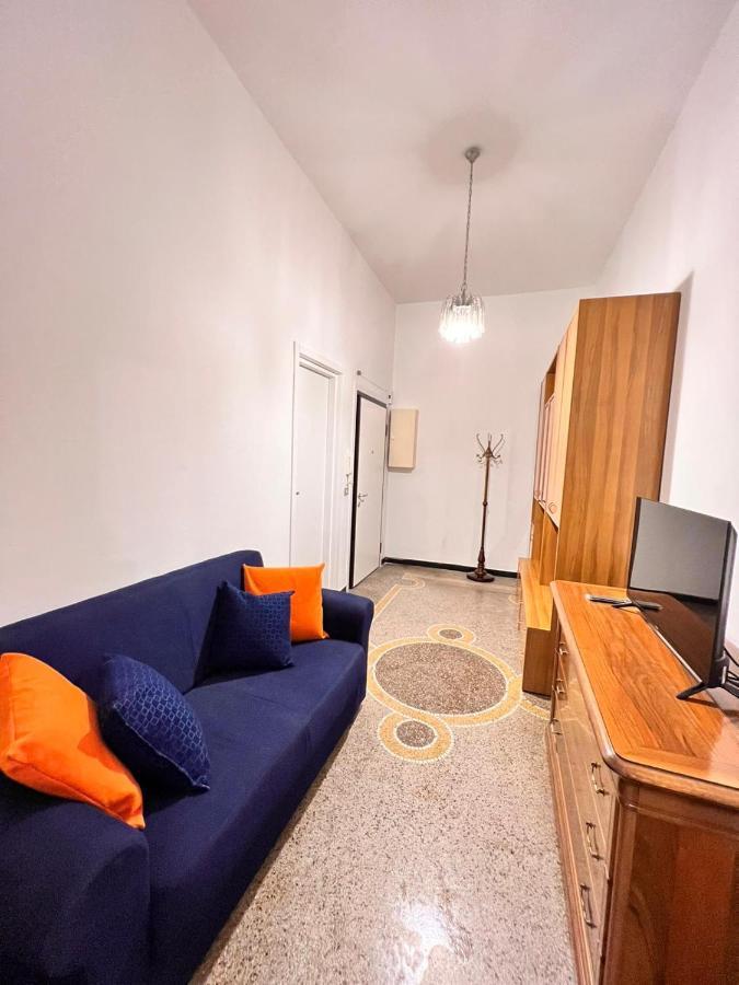 Savona Casa Vacanze Vicino Mare 3 Minuti Wifi Extérieur photo