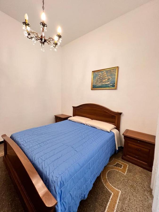 Savona Casa Vacanze Vicino Mare 3 Minuti Wifi Extérieur photo